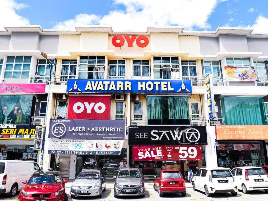 Oyo 44097 Avatarr Hotel 4/49