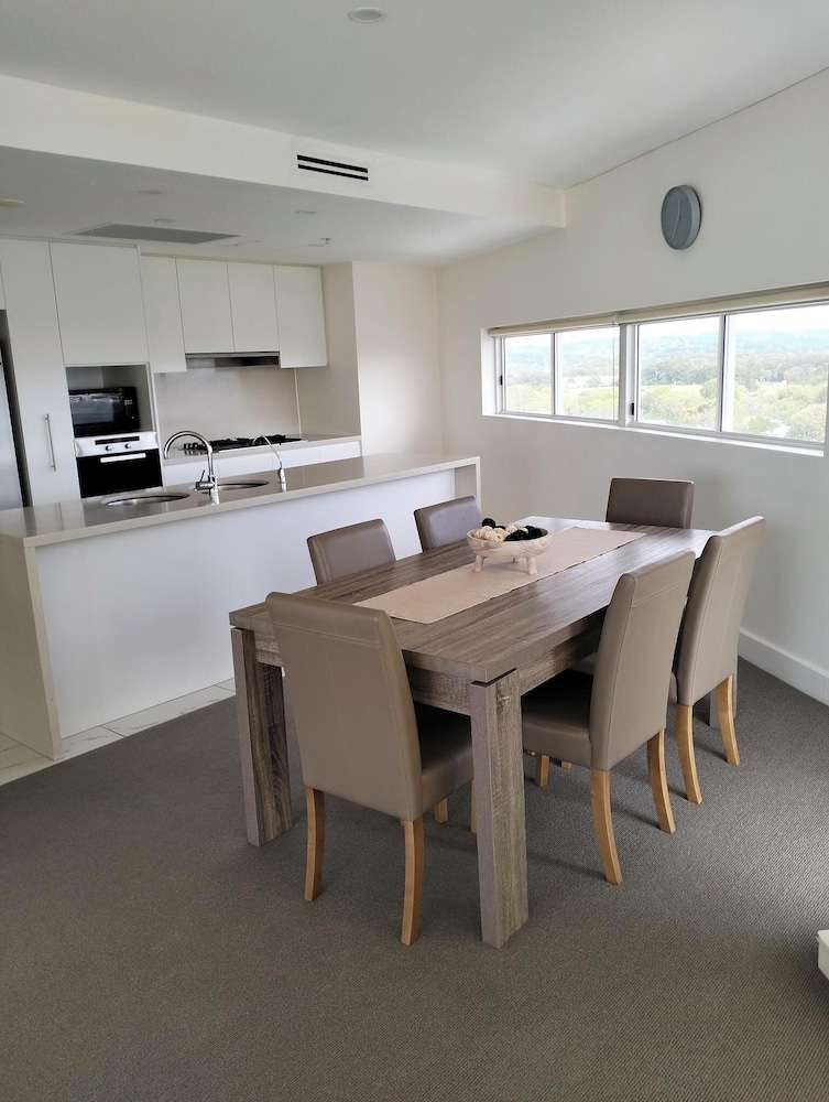 Kirra Surf Apartments 67/75