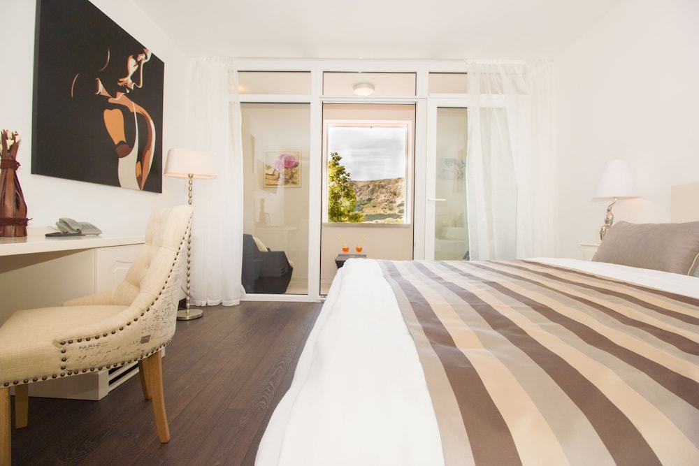 Heritage Hotel Forza 13/50