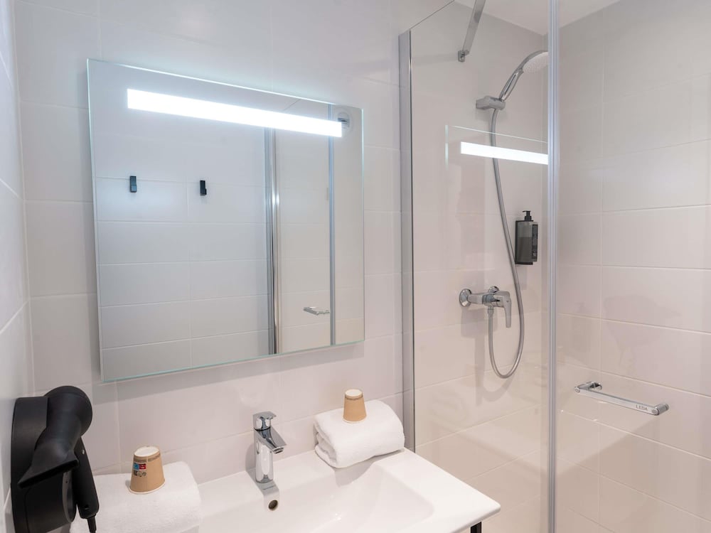 Ibis Budget Rennes Cesson 62/63