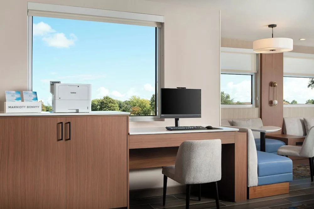 Residence Inn by Marriott Pearland 26/34