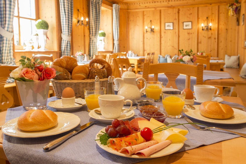 Hotel Obermaier 38/50