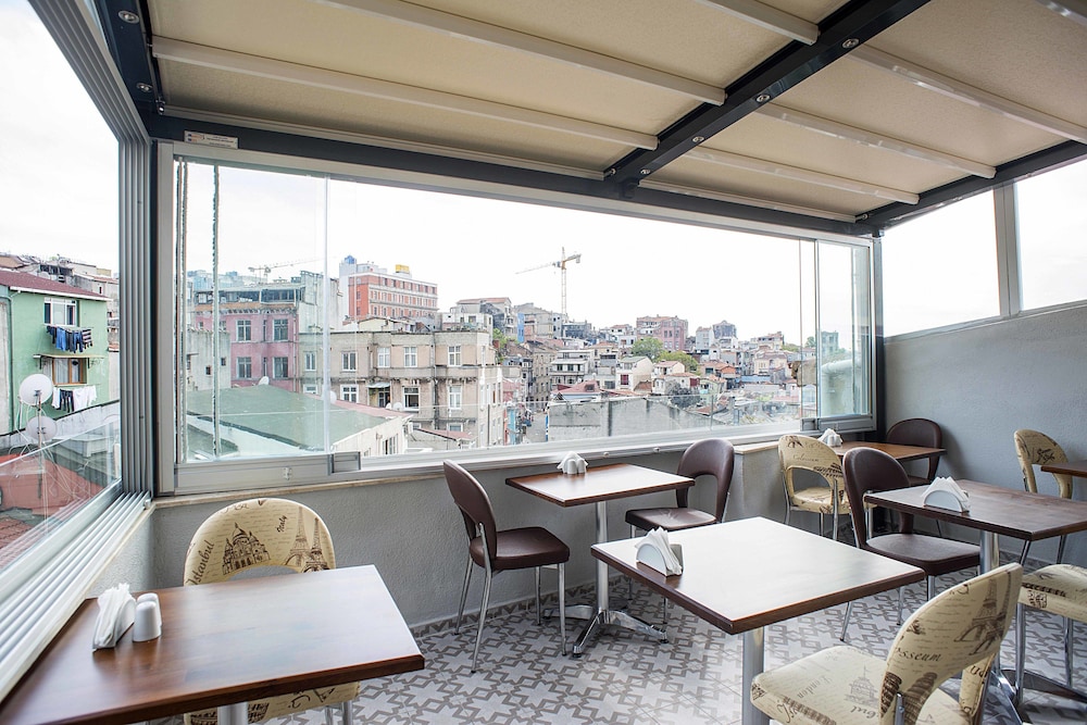 Taksim Nacre Residence 31/48