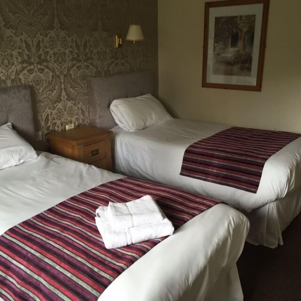 Strawberry Bank Hotel, NEC 12/47