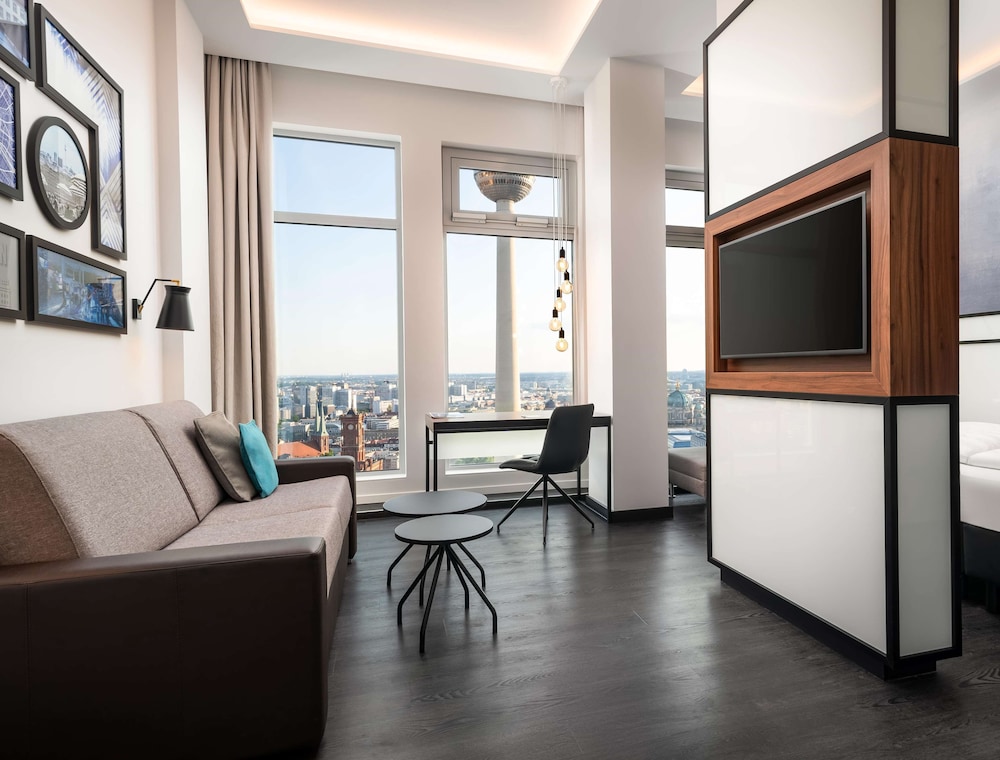 Park Inn by Radisson Berlin Alexanderplatz 25/45