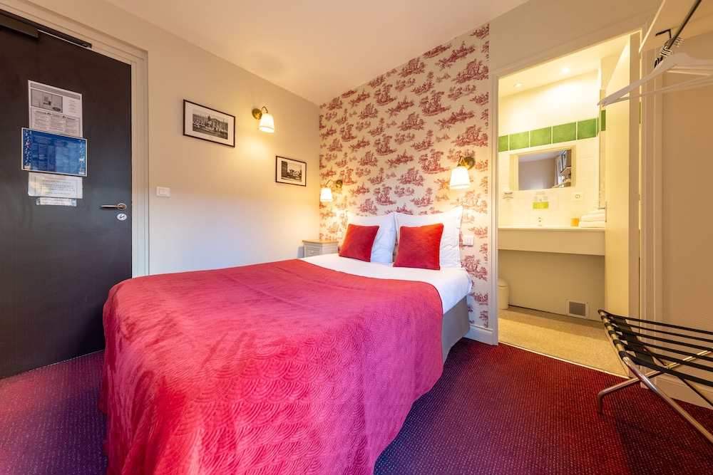 Azur Reims Hotel 24/59