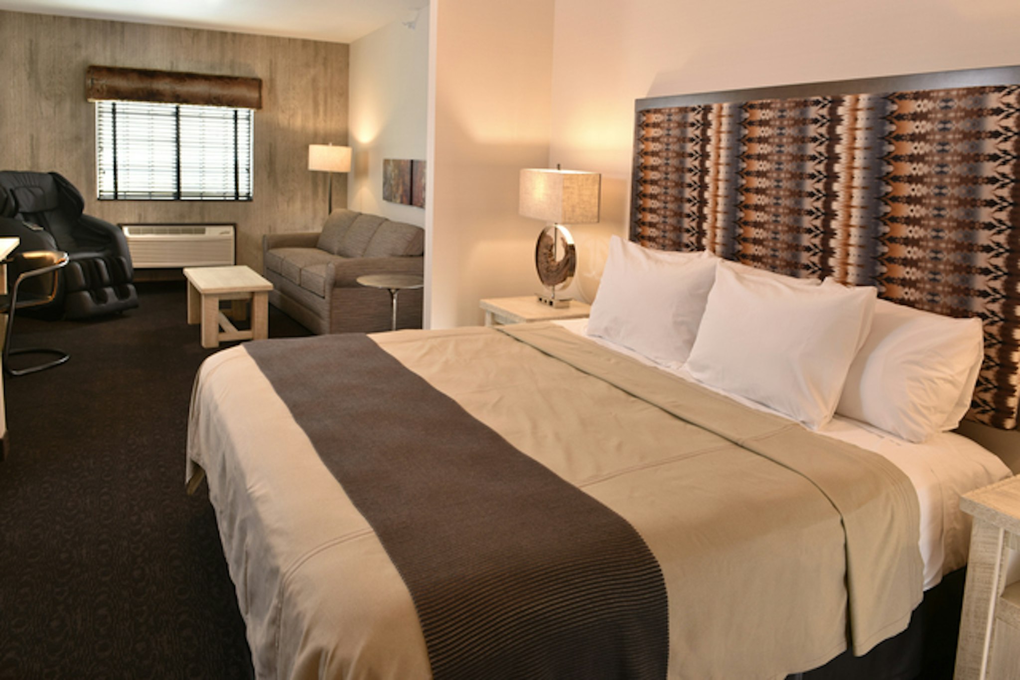 Expanded, Executive, King Bed