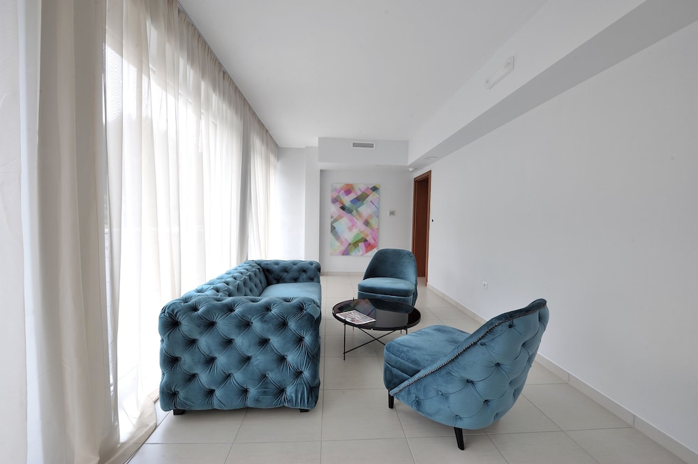Hotel Antica 23/50