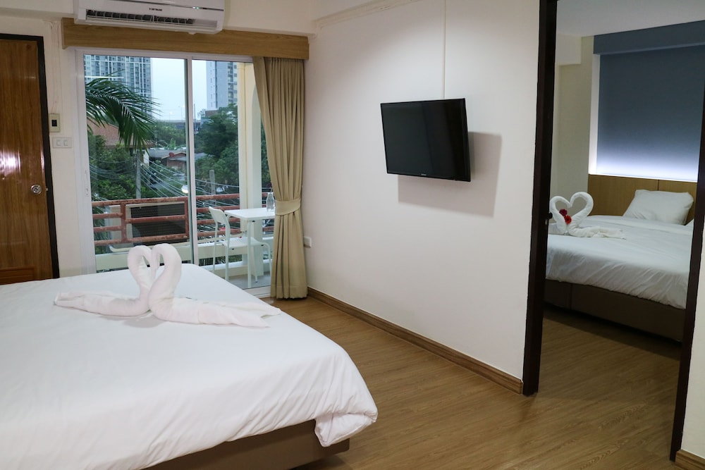 Beerapan Hotel 15/49