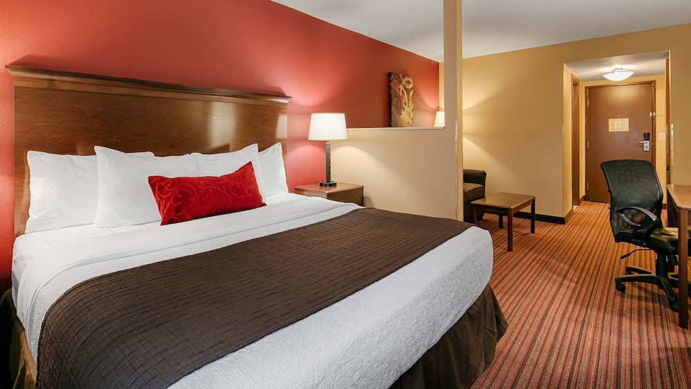 Best Western Woodland Inn 12/39