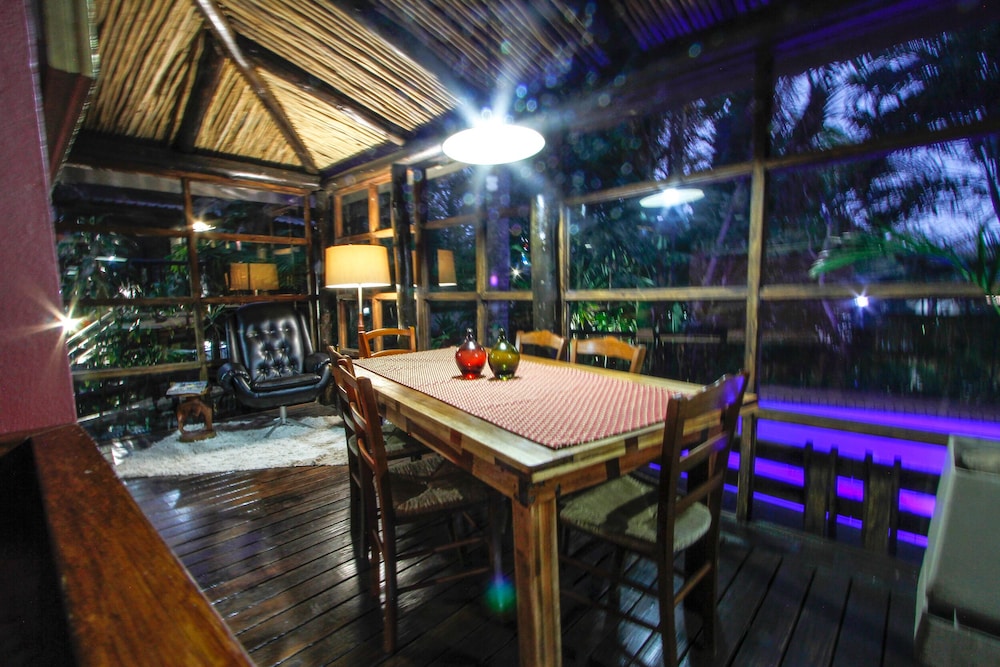 Umlilo Lodge 43/64