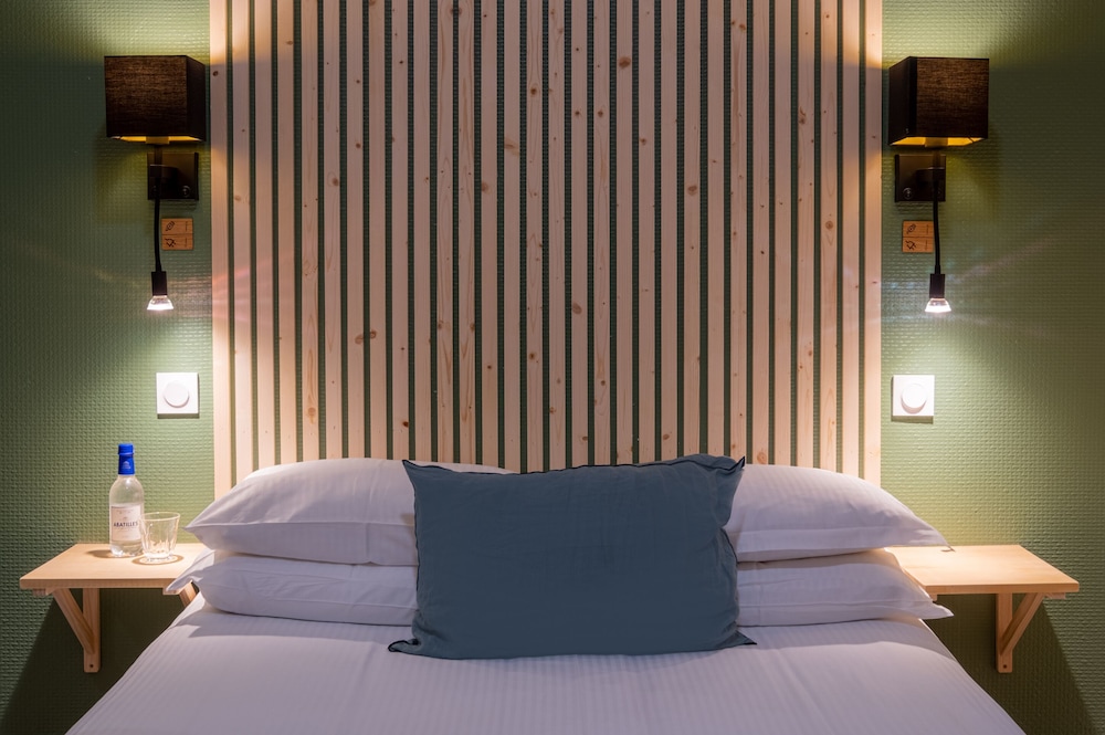 Hotel Madame 33/50