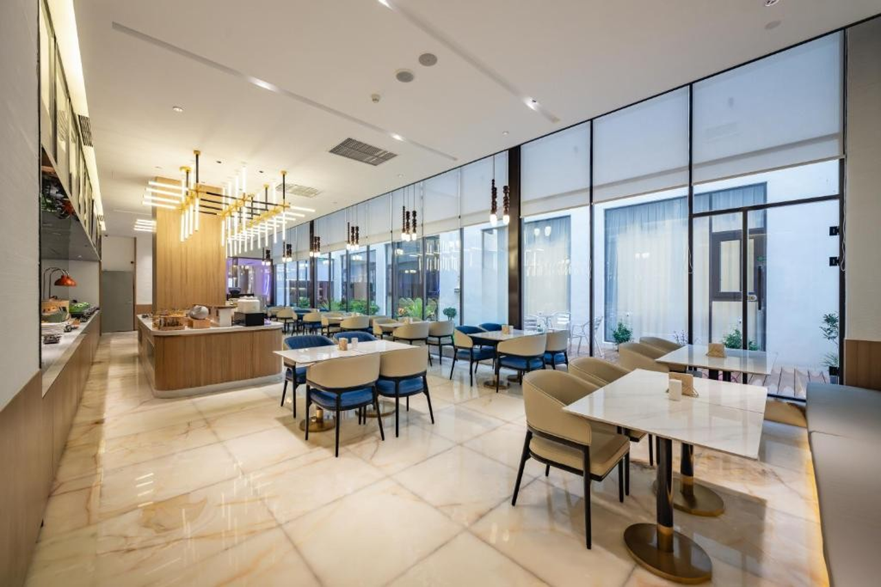 Atour Hotel Shangnhai Xuhui Huajin 17/20