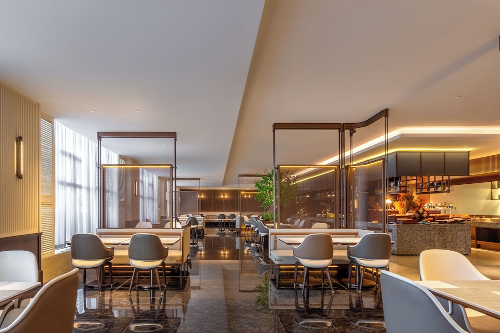 Maixinge International Hotel 37/49
