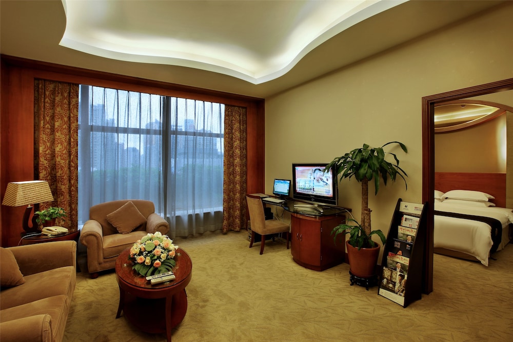 Hongfeng Hotel 33/50