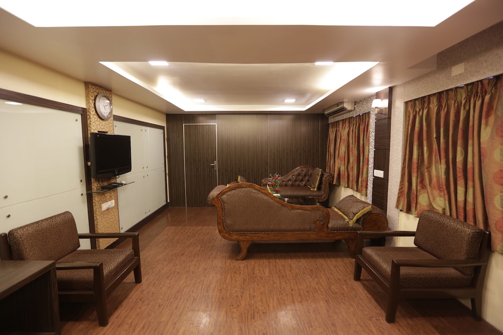 Metro Palace 40/54
