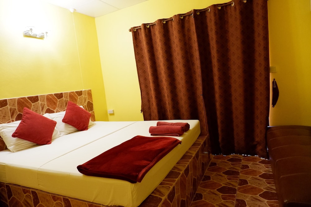 Room, Double Bed, with Fan