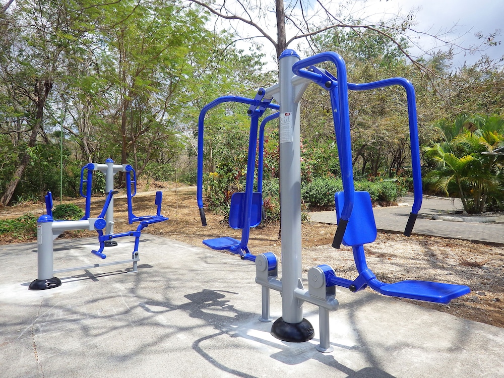 The Oaks Tamarindo Condominiums 51/67