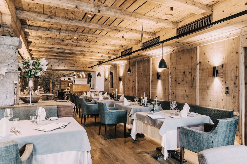 Klosterbraeu Hotel 32/48