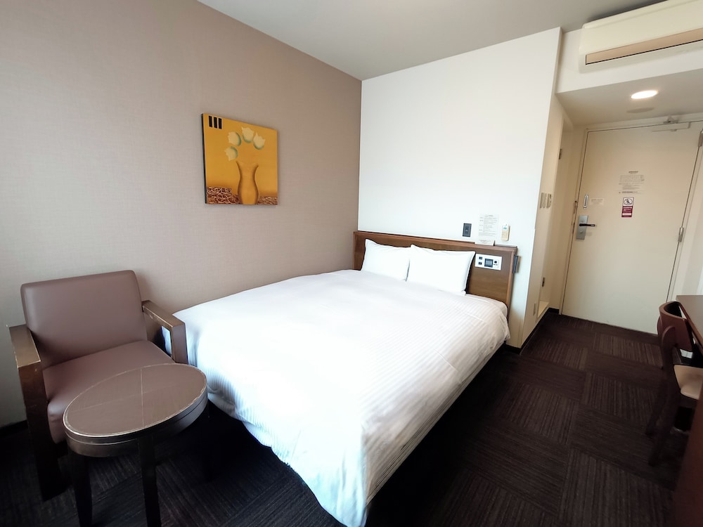 Hotel Route-Inn Iwakiizumi Ekimae 36/50