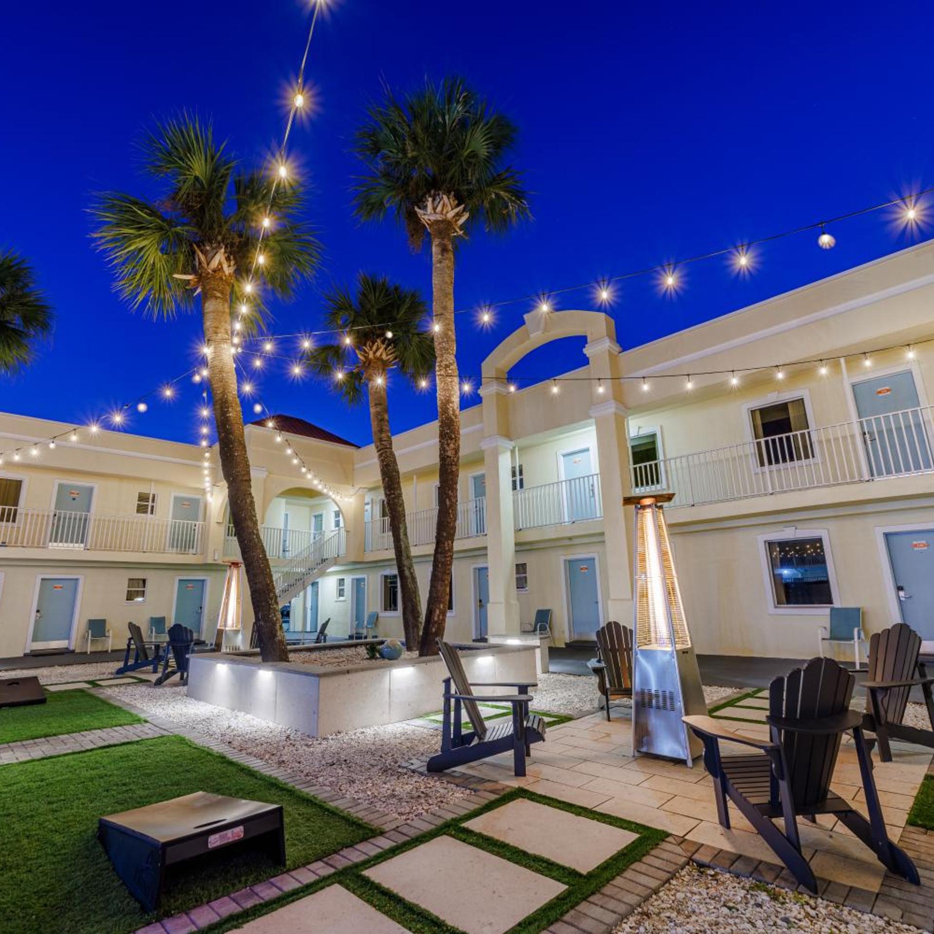 Dunes Inn and Suites 15/29