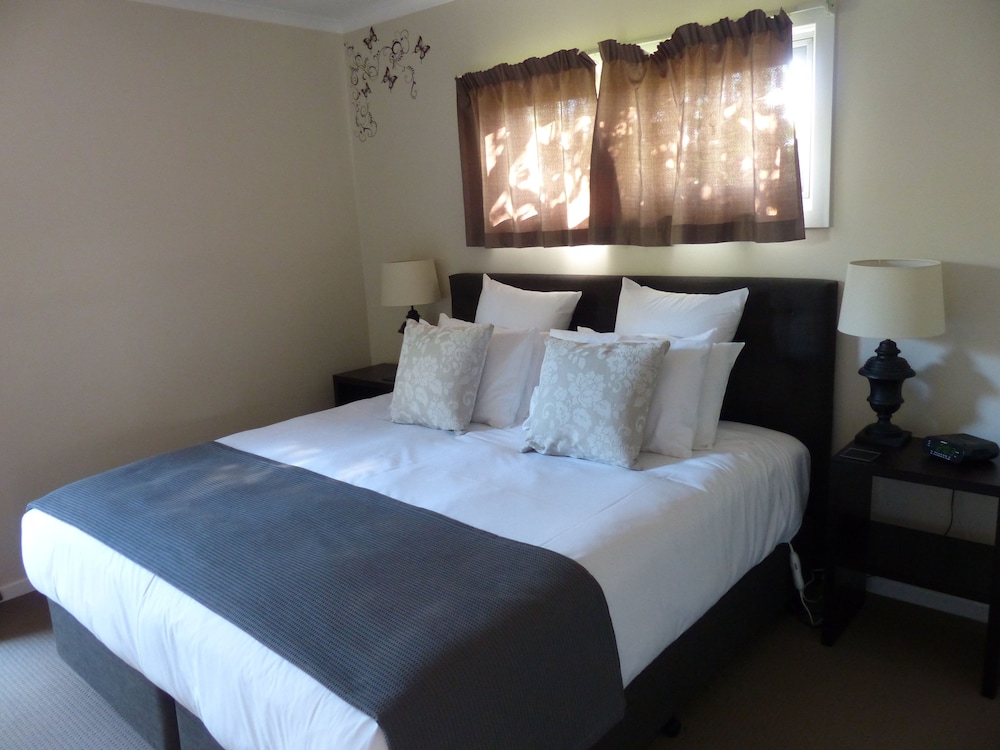 YARRA GABLES MOTEL 9/35