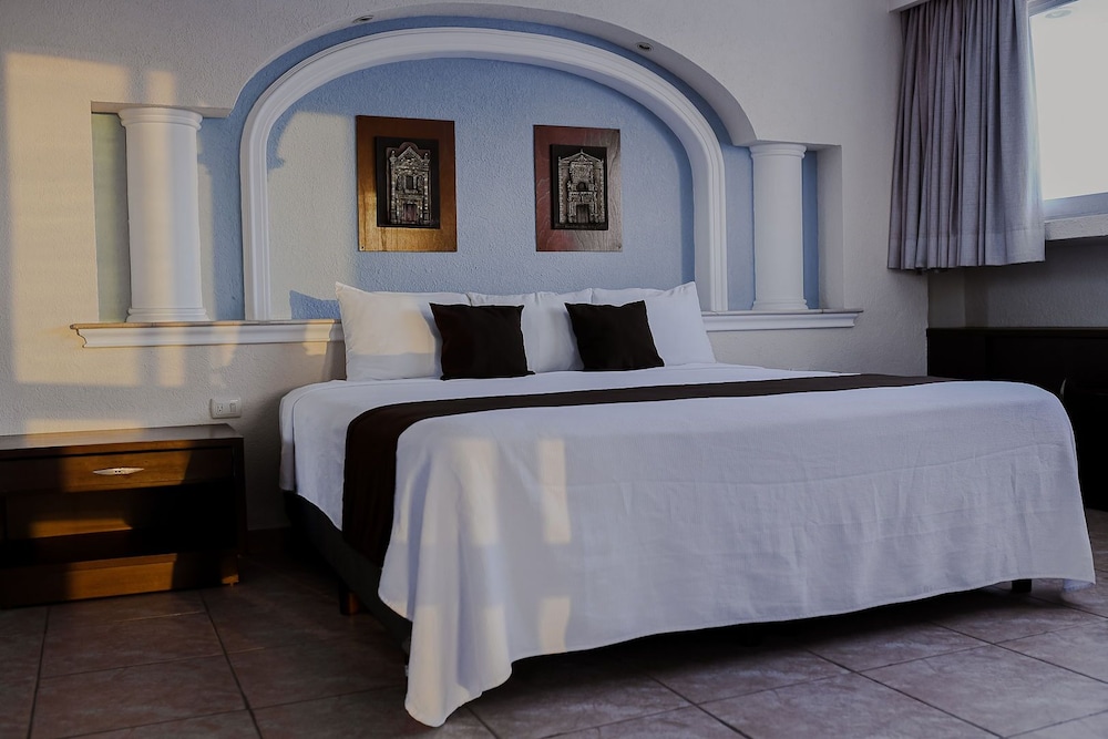 Los Aluxes Hotel 17/50