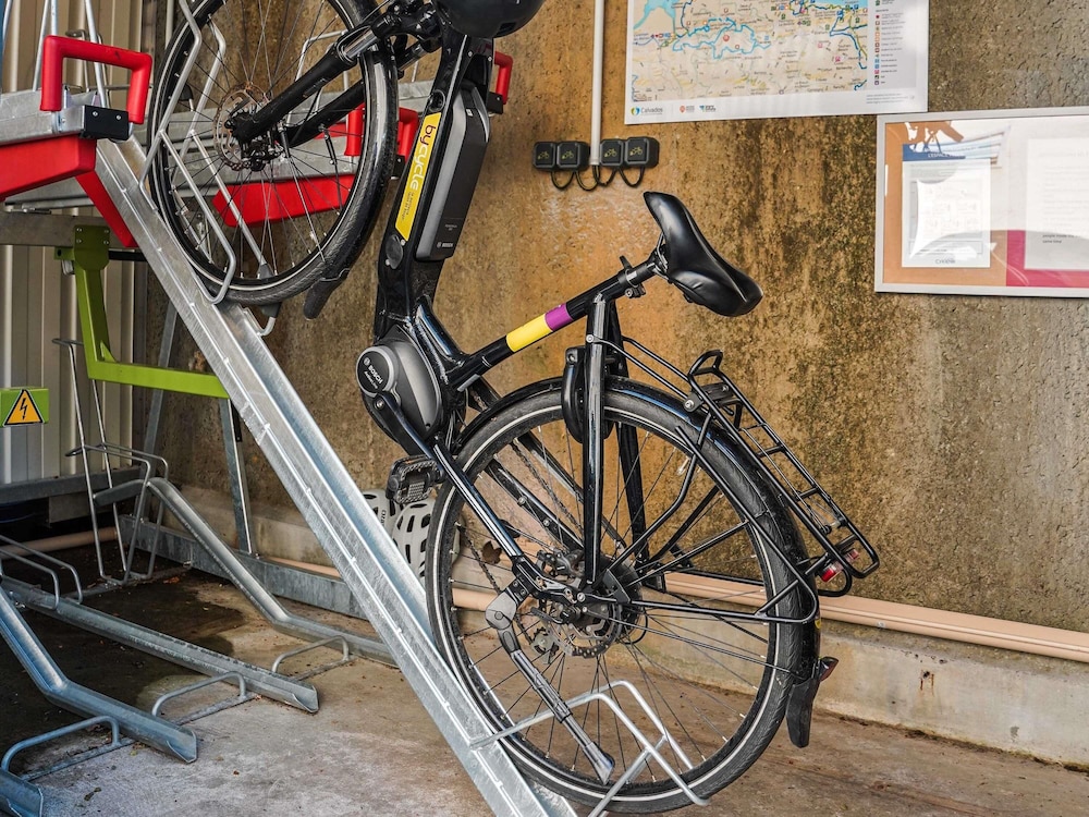 Ibis Bayeux Port En Bessin 51/73