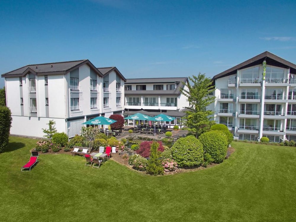 Hotel Derichsweiler Hof 42/43