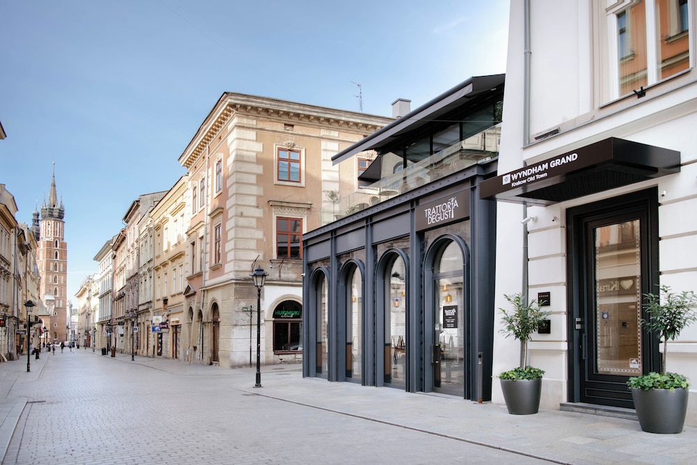 Wyndham Grand Krakow Old Town 69/72