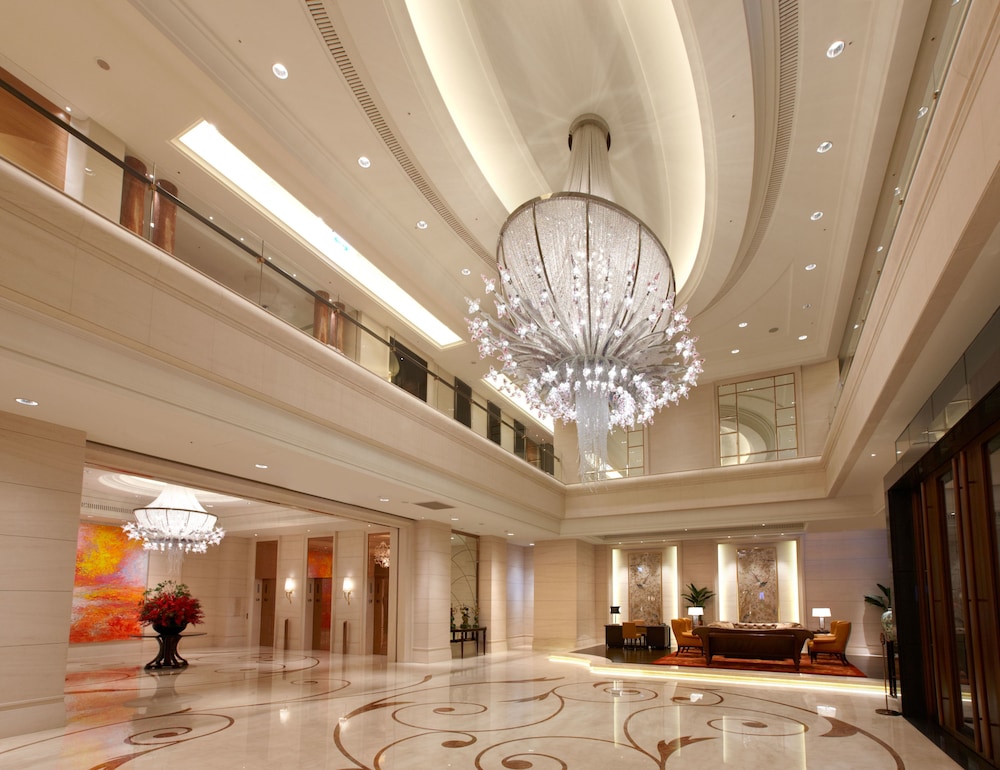 THE OKURA PRESTIGE TAIPEI 5/82