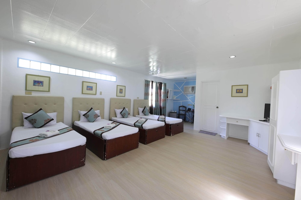Loreland Farm Resort 30/66