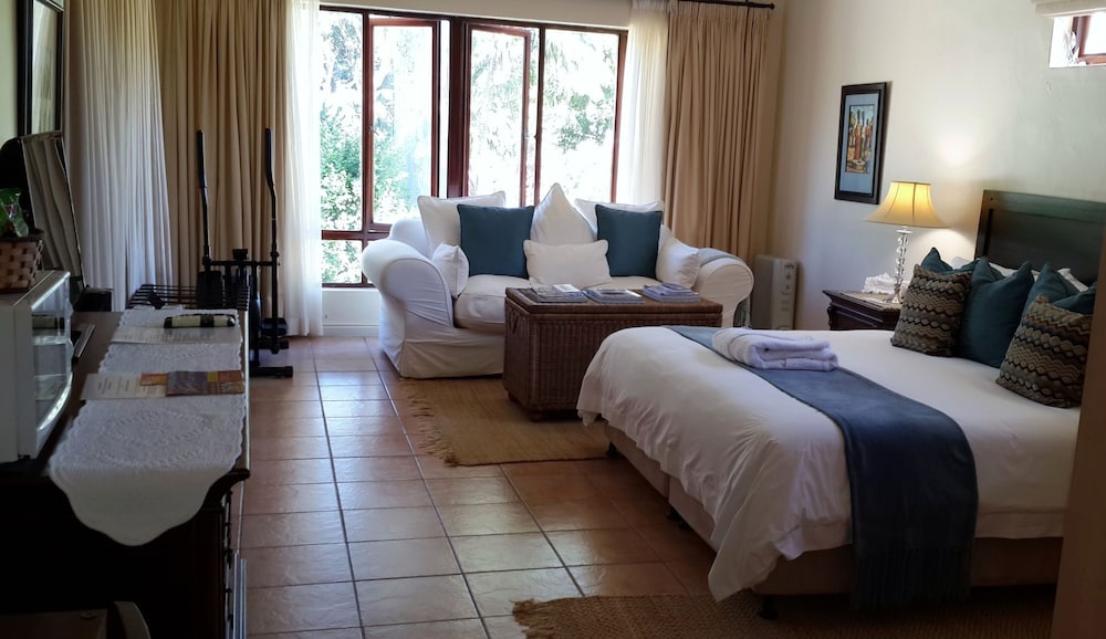 Riversong Guest House 27/76
