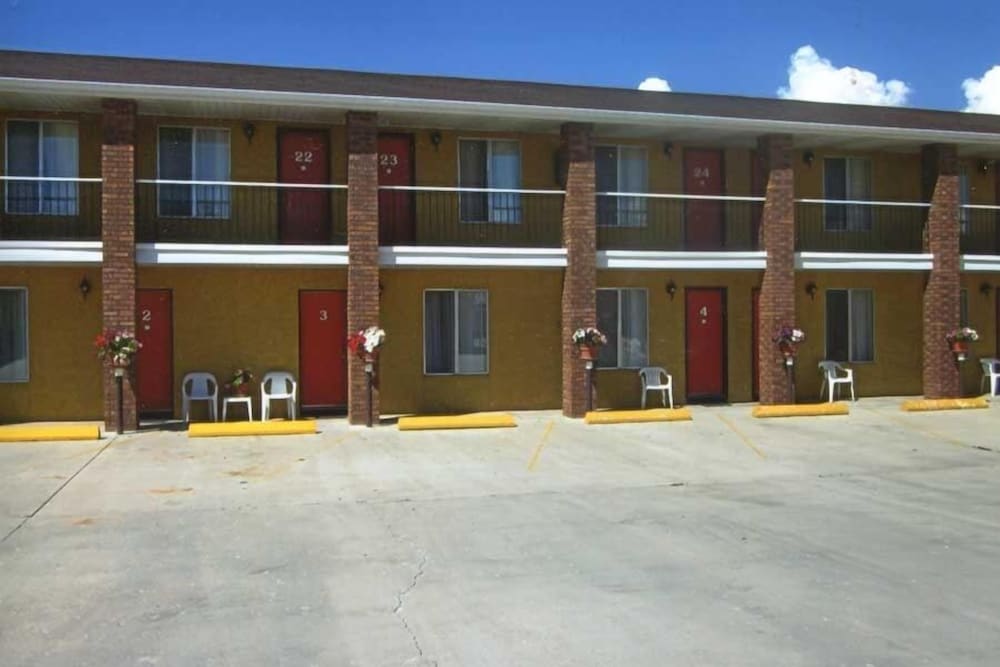 Color Country Motel 3/38