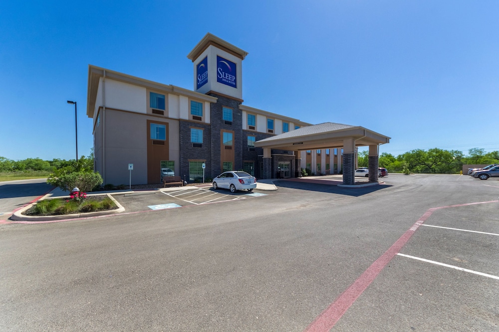 Sleep Inn & Suites Jourdanton - Pleasanton 57/65