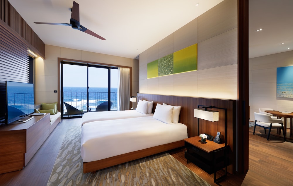 Hyatt Regency Seragaki Island Okinawa 10/72