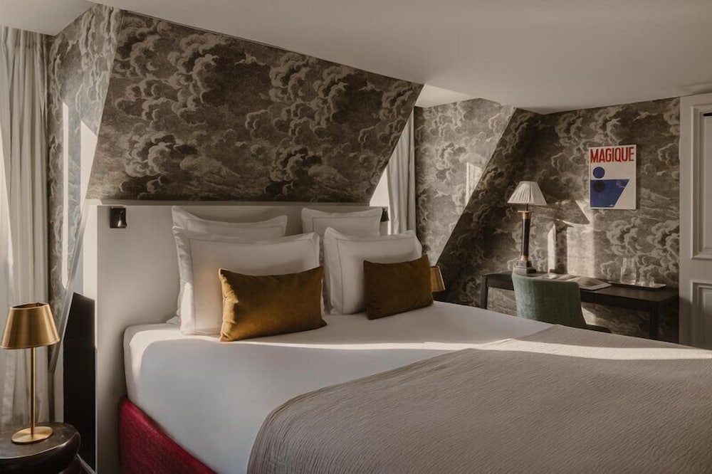 Bourgogne Hotel and Montana