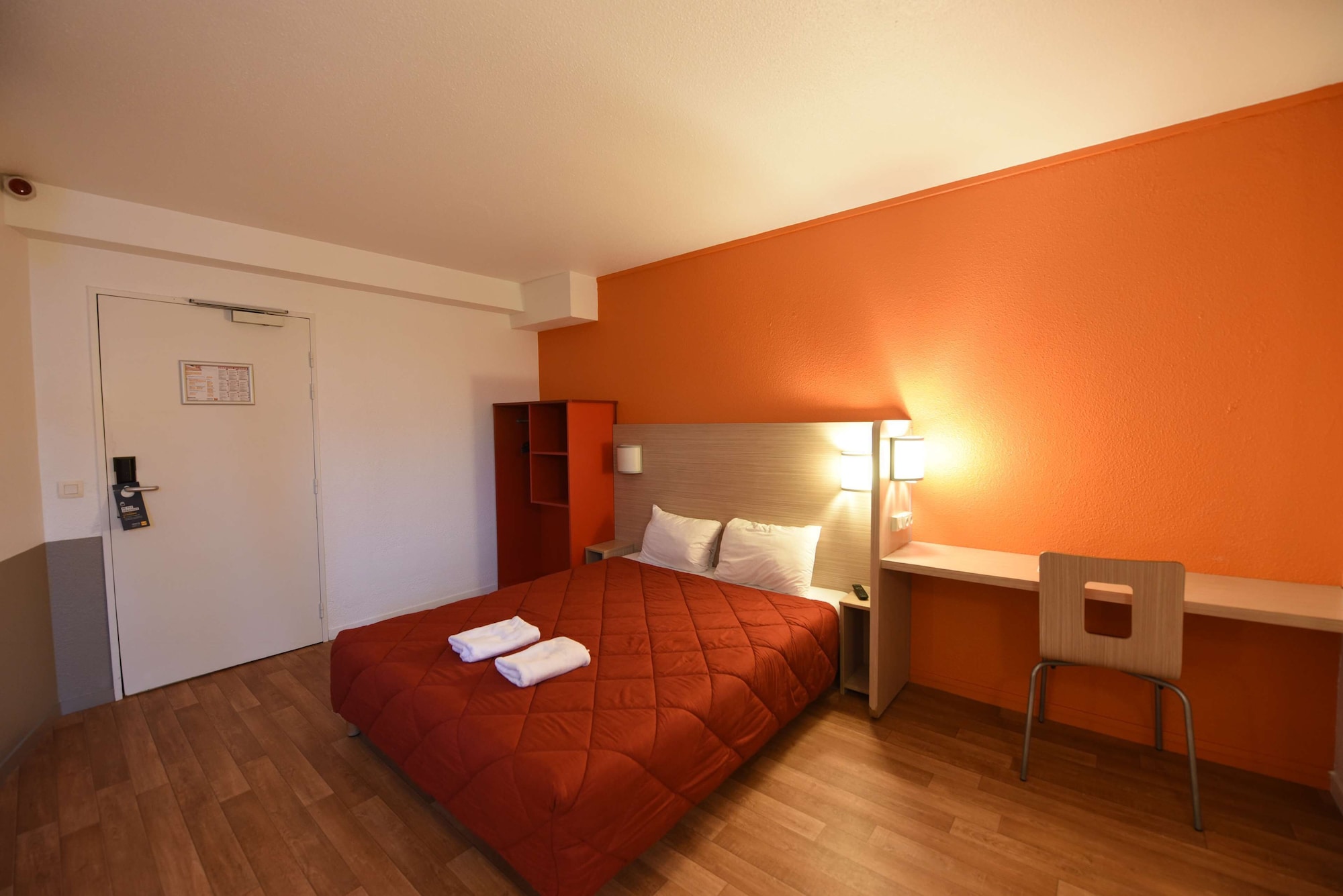 Standard, Double and Twin Beds