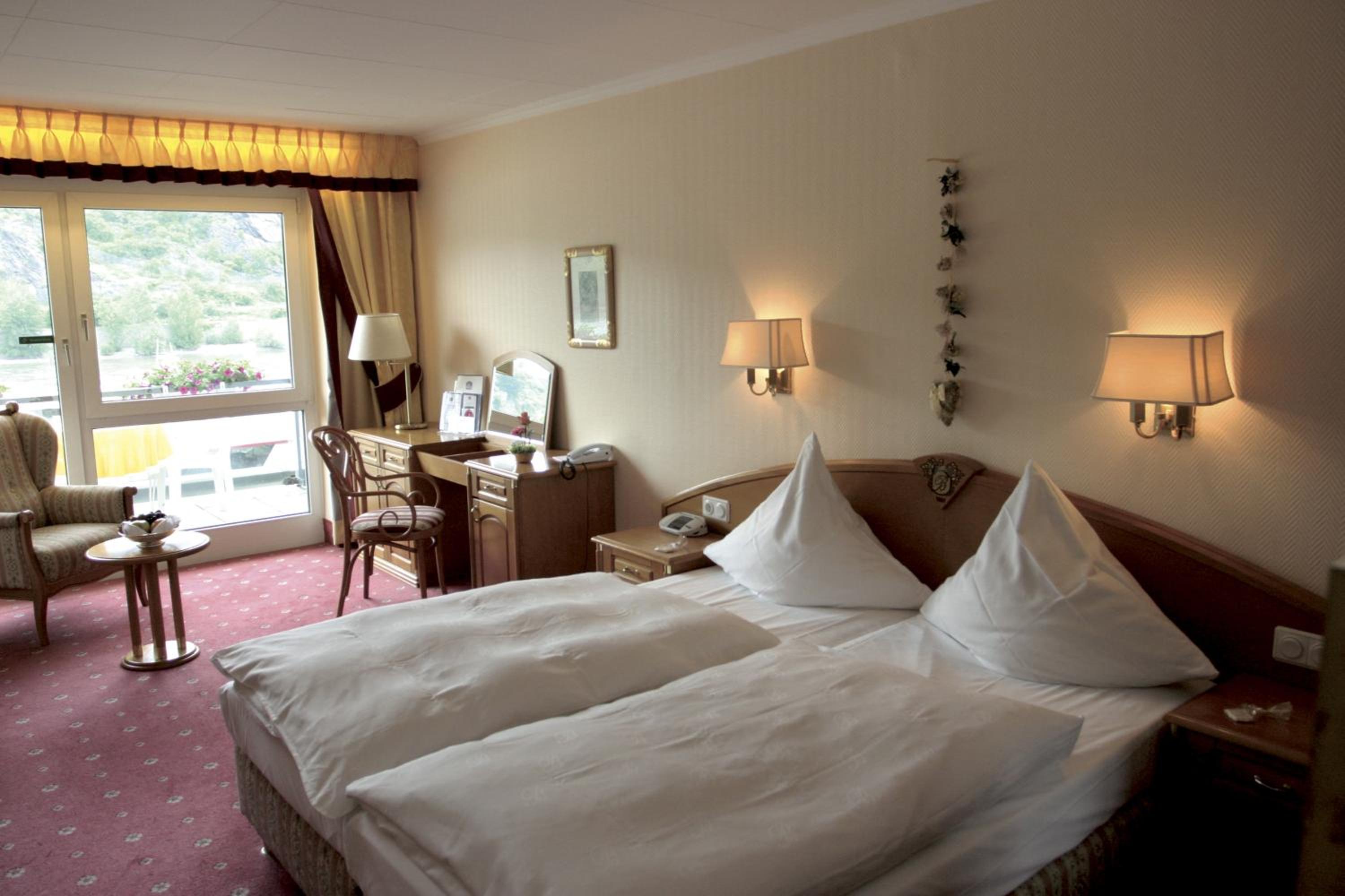 Room, Double Bed, City or Courtyard View