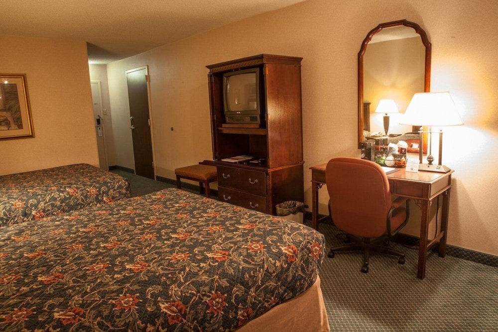 Decatur Conference Center Hotel 12/42