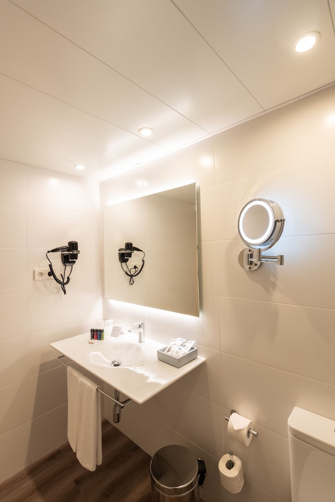 Atenea Rekord Suites 23/50