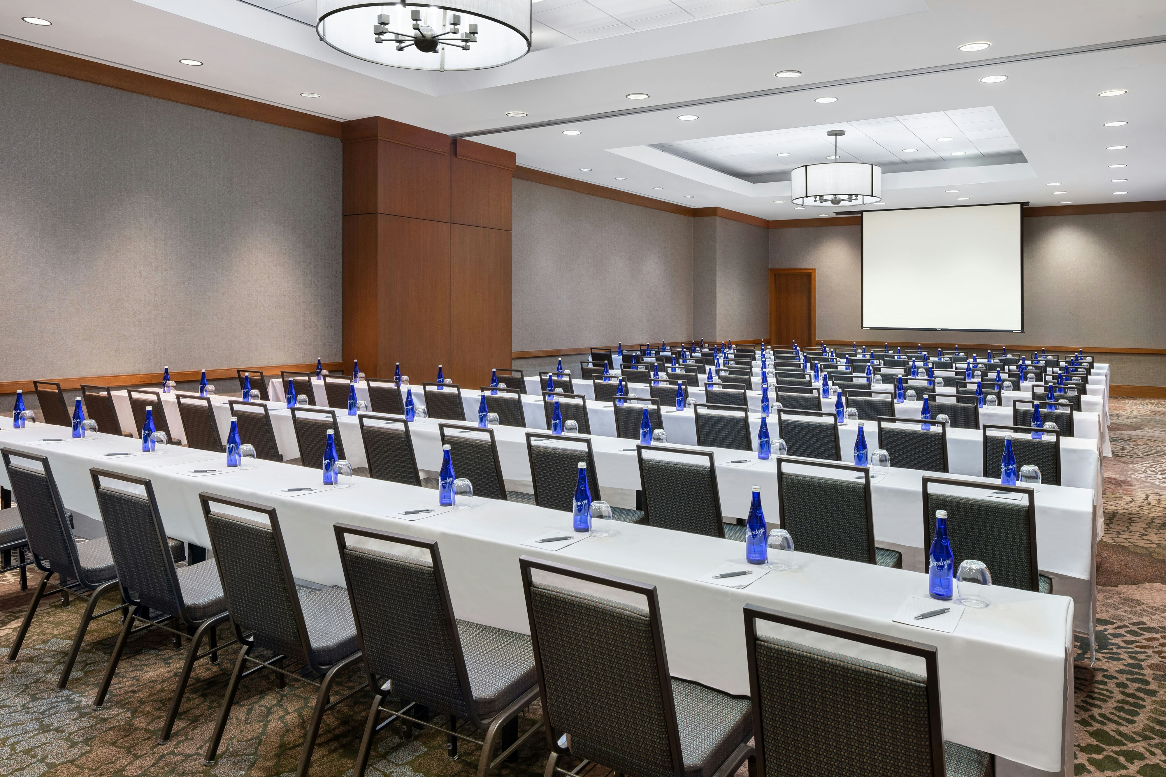 The Westin Washington National Harbor 12/21