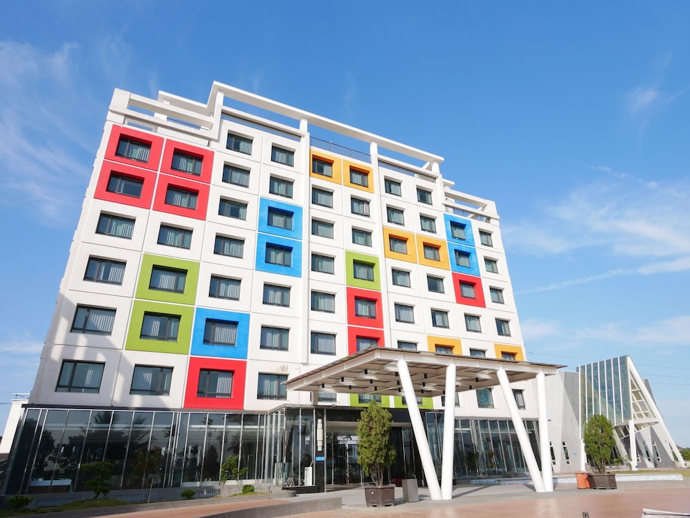 L'arc Hotel 1/51