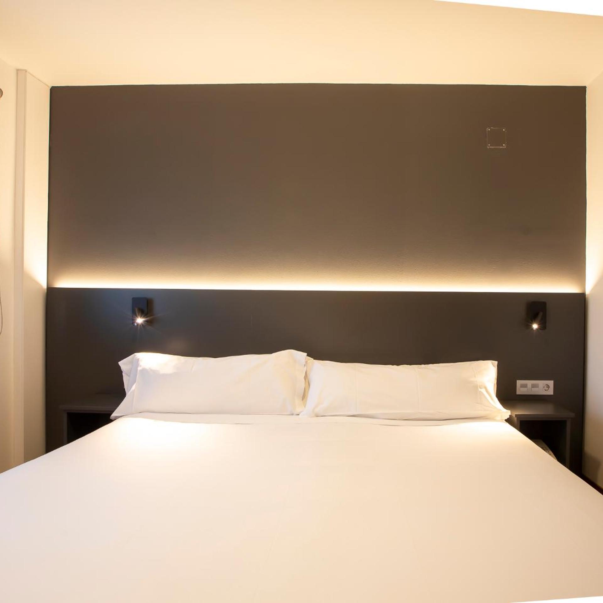 غرفة اقتصادية مفردة، Hotel Sancho Ramirez Formerly Tryp Sancho Ramirez 5/6