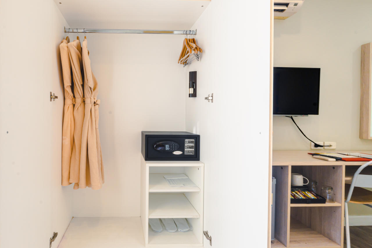 Koon Hotel Sukhumvit 43/46