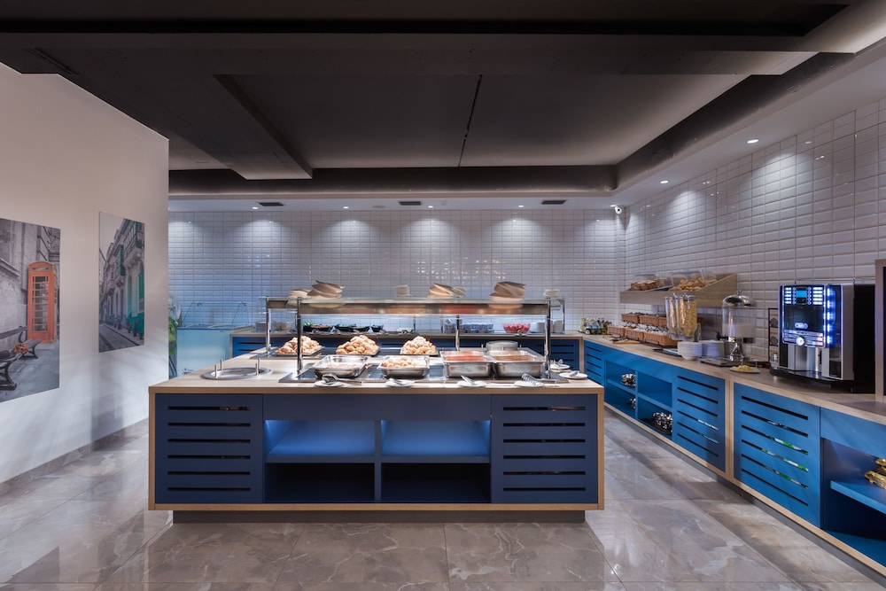 Azur Hotel by ST Hotels 31/42