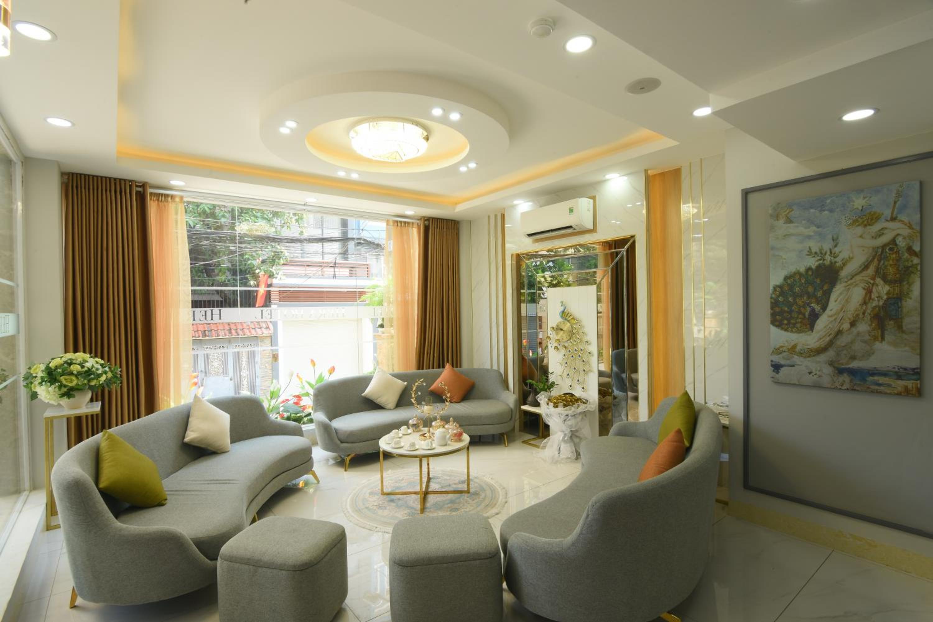 HERA HOTEL 26/36