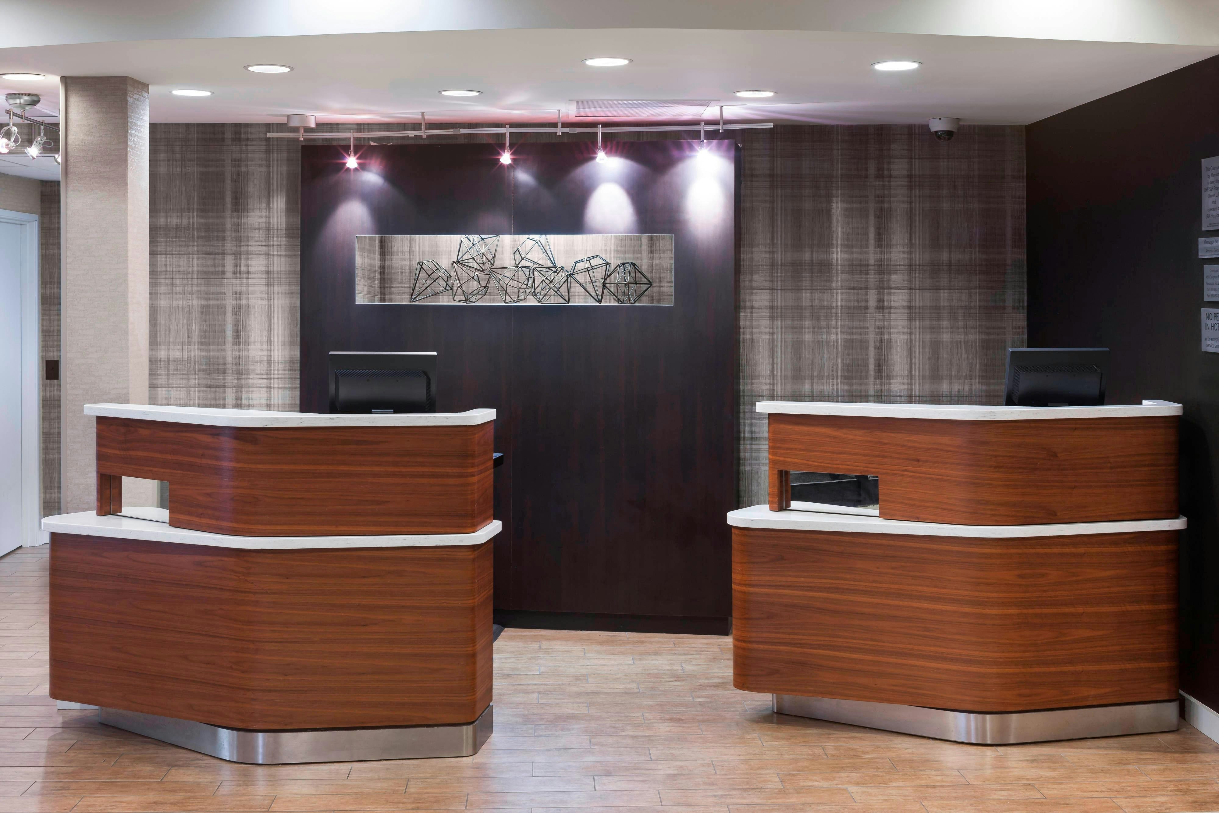 Courtyard by Marriott Pensacola 3/18