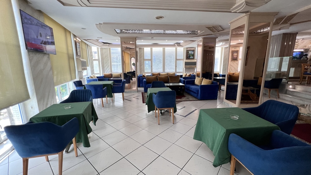 Hotel Annakhil 30/50