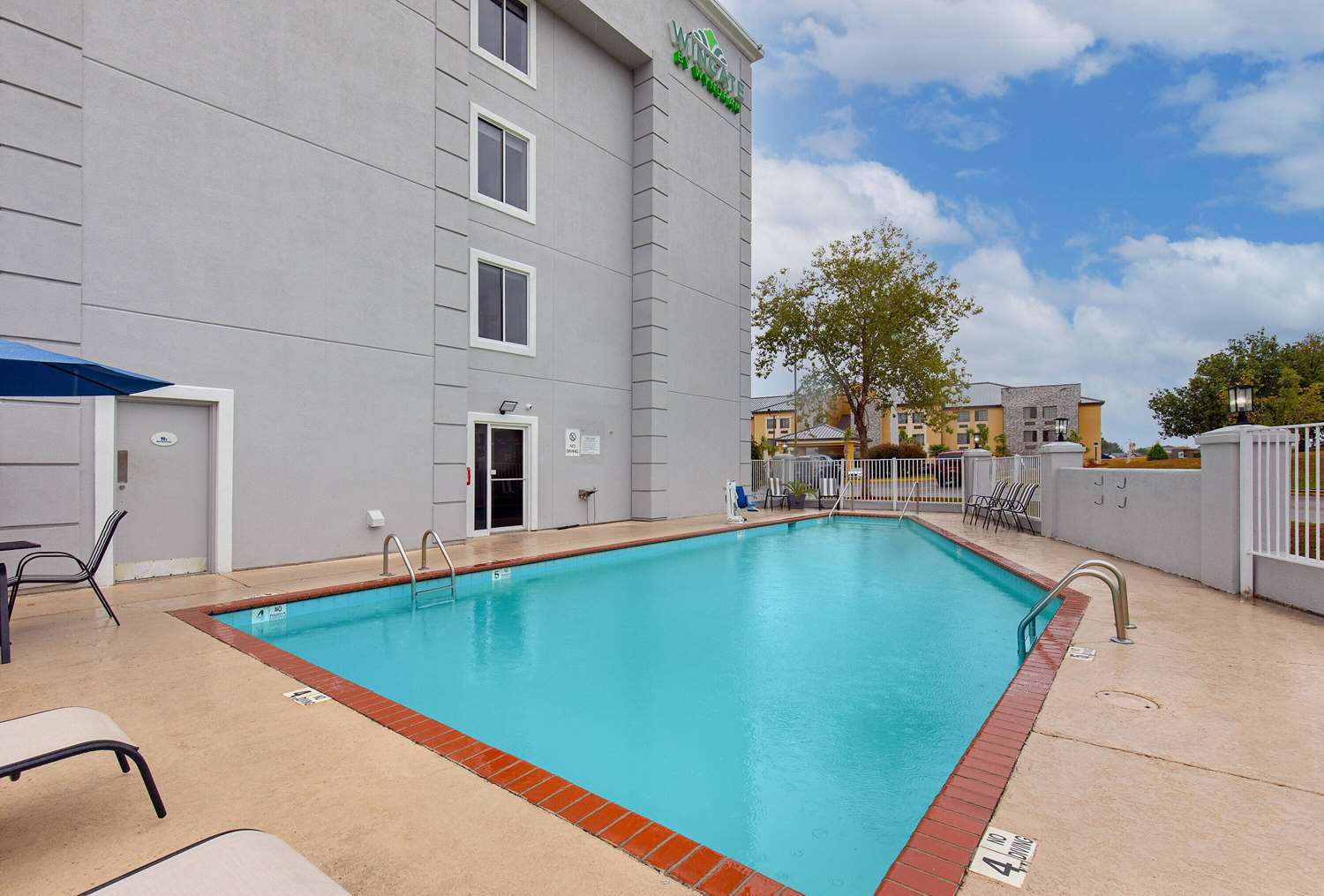 Wingate by Wyndham Hattiesburg 49/58
